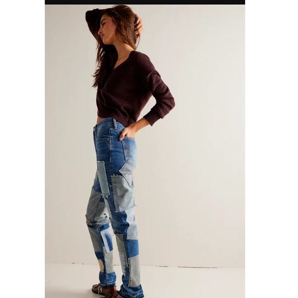 New FREE PEOPLE We The Free Bare With Me Jeans $298 SIZE 25 PATCHWORK DENIM - Picture 4 of 6